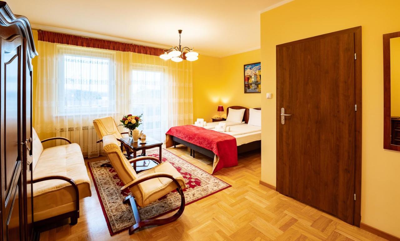 Hotel Kasztelan Dobczyce Kültér fotó