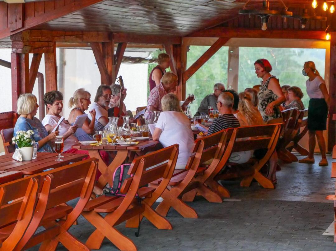 Hotel Kasztelan Dobczyce Kültér fotó